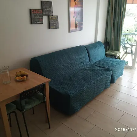 Torres Del Sol Sea View Apartmán