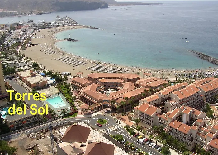 Torres Del Sol Sea View Apartment